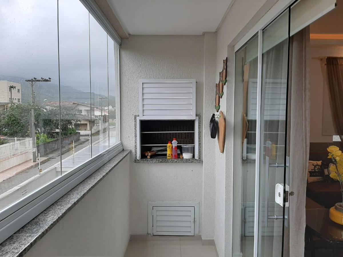 Lindo Apartamento 3 Dorm A 100M Da Praia De Pereque Porto Belo Luaran gambar