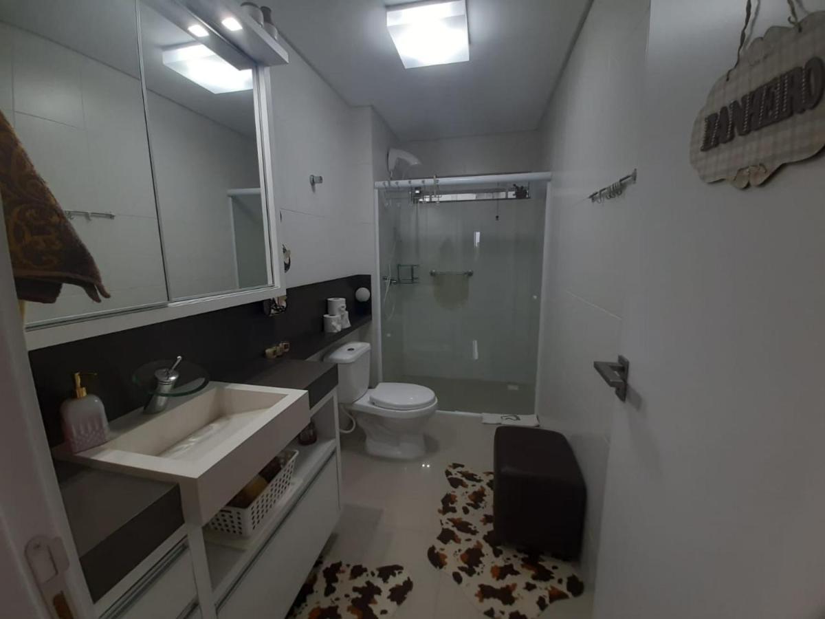 Lindo Apartamento 3 Dorm A 100M Da Praia De Pereque Porto Belo Luaran gambar
